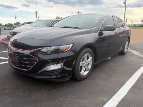 Black 2020 Chevrolet Malibu FWD LS for sale in St. Louis, MO
