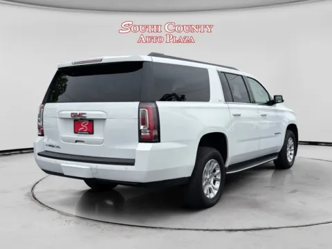 More photos of 2019 GMC Yukon XL SLT at South County Auto Plaza, MO