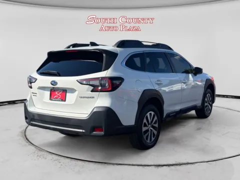 More photos of 2023 Subaru Outback Premium at South County Auto Plaza, MO