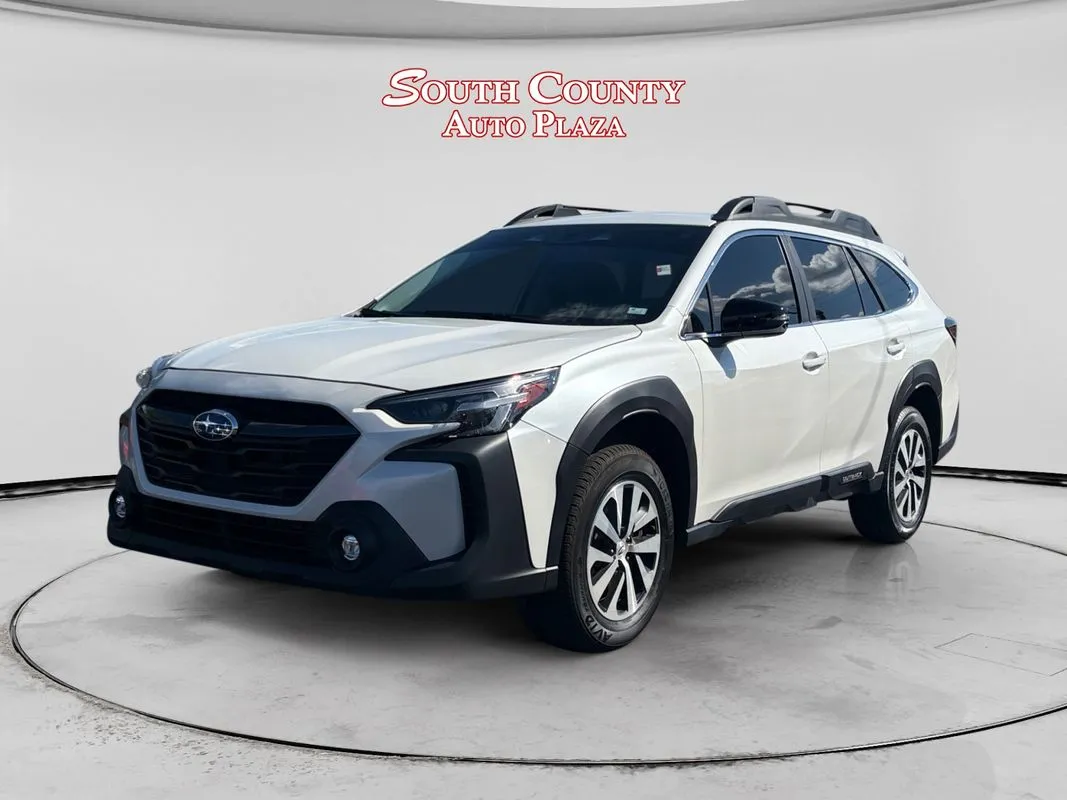 2023 Subaru Outback Premium's photo