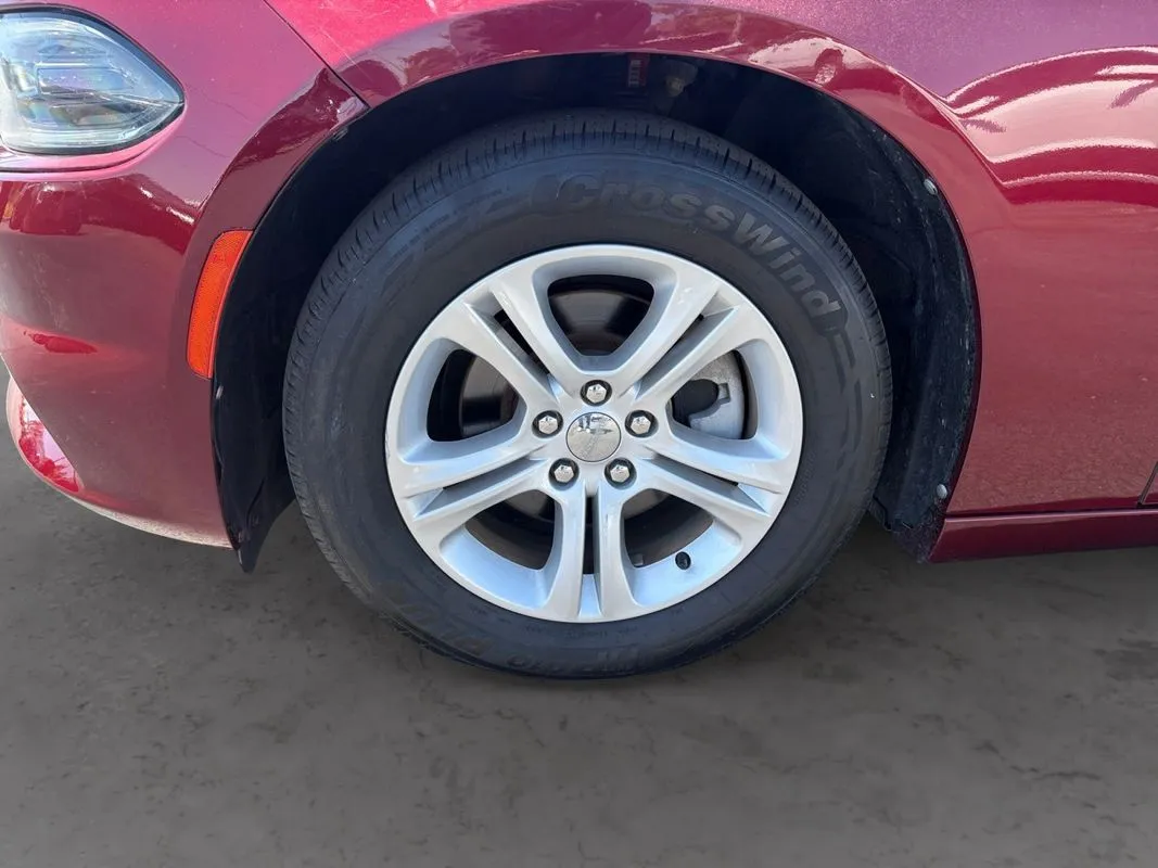 2021 Dodge Charger SXT - Photo 9