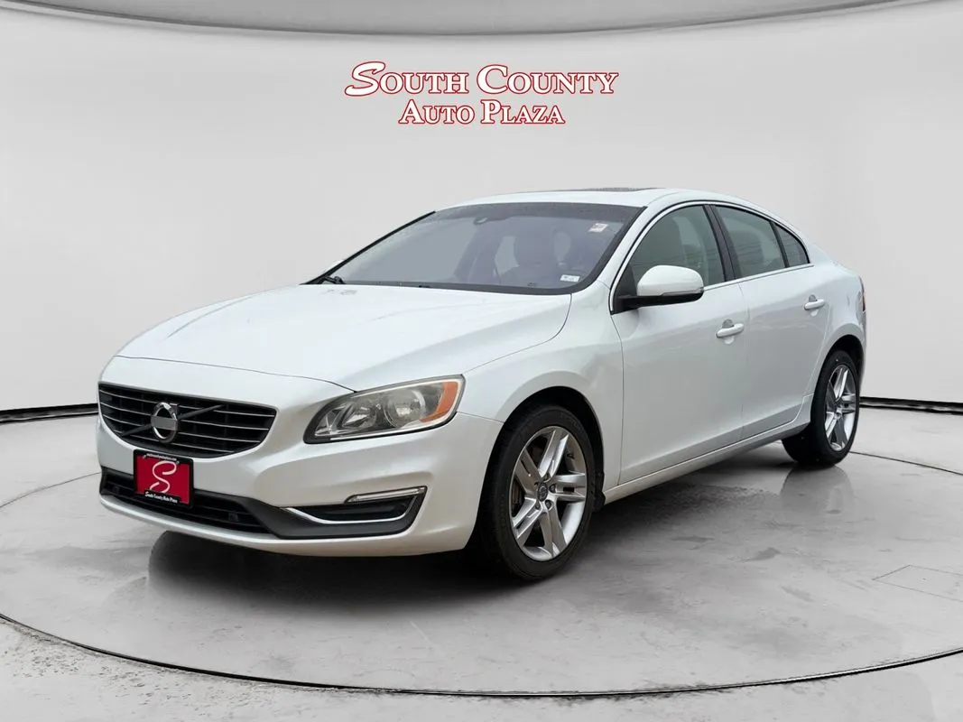 2014 Volvo S60 T5 AWD Auto's photo