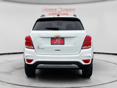 More photos of 2022 Chevrolet Trax AWD LT at South County Auto Plaza, MO
