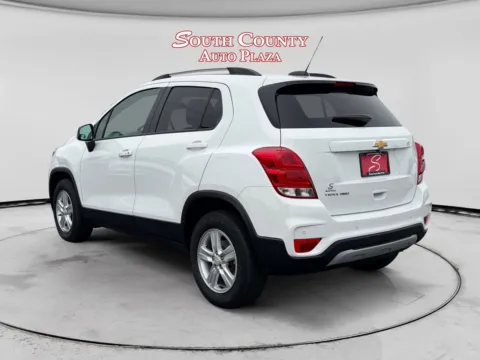 Another view of 2022 Chevrolet Trax AWD LT for sale in St. Louis, MO at South County Auto Plaza