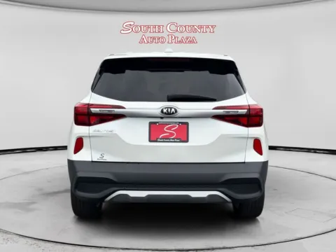 More photos of 2021 Kia Seltos LX at South County Auto Plaza, MO