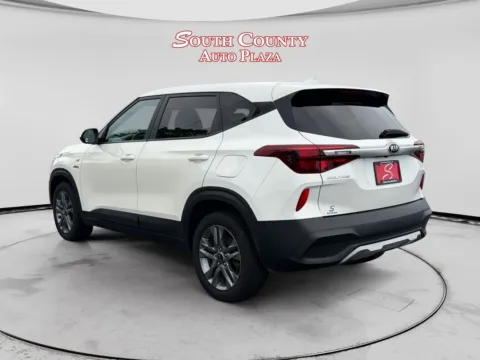 Another view of 2021 Kia Seltos LX for sale in St. Louis, MO at South County Auto Plaza