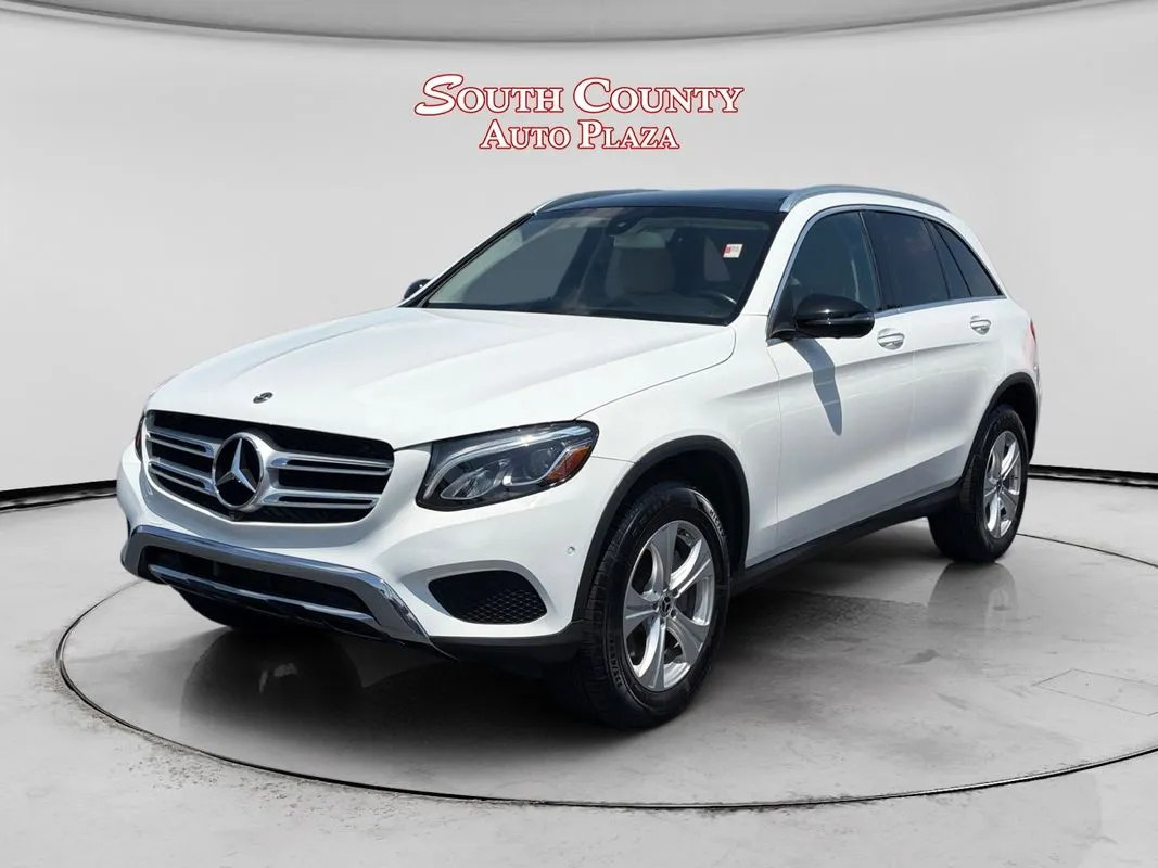 2018 Mercedes-Benz GLC GLC300's photo
