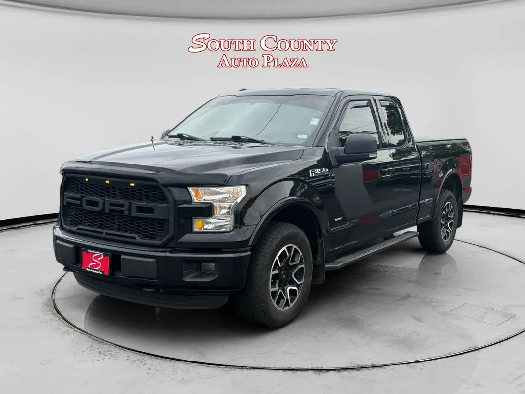 Black 2016 Ford F-150 XLT for sale in St. Louis, MO