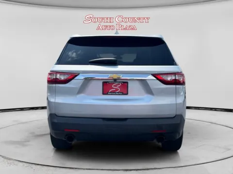 More photos of 2020 Chevrolet Traverse FWD LS at South County Auto Plaza, MO