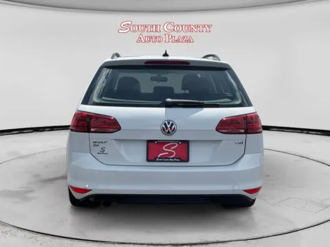 More photos of 2016 Volkswagen Golf SportWagen TSI Limited Edition PZEV at South County Auto Plaza, MO