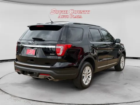 More photos of 2018 Ford Explorer XLT at South County Auto Plaza, MO