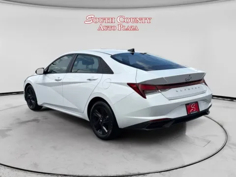 Another view of 2023 Hyundai Elantra SEL for sale in St. Louis, MO at South County Auto Plaza