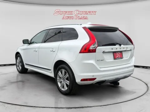 Another view of 2017 Volvo XC60 T5 Inscription for sale in St. Louis, MO at South County Auto Plaza