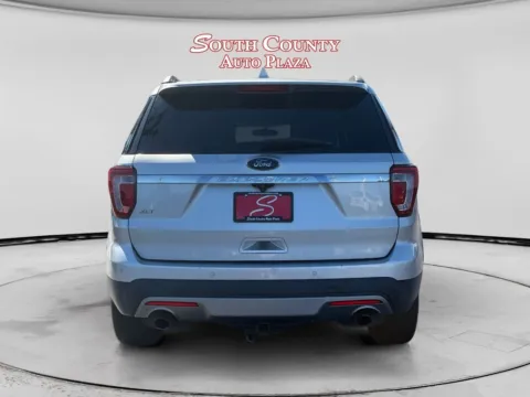 More photos of 2016 Ford Explorer XLT at South County Auto Plaza, MO