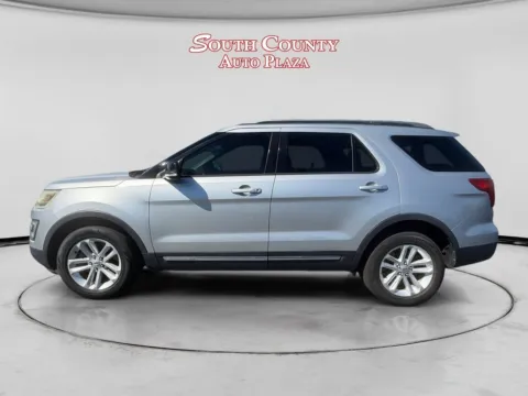 Photos of 2016 Ford Explorer XLT for sale in St. Louis, MO at South County Auto Plaza