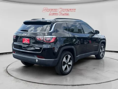 More photos of 2018 Jeep Compass Latitude FWD at South County Auto Plaza, MO