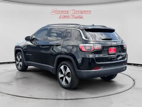 Another view of 2018 Jeep Compass Latitude FWD for sale in St. Louis, MO at South County Auto Plaza