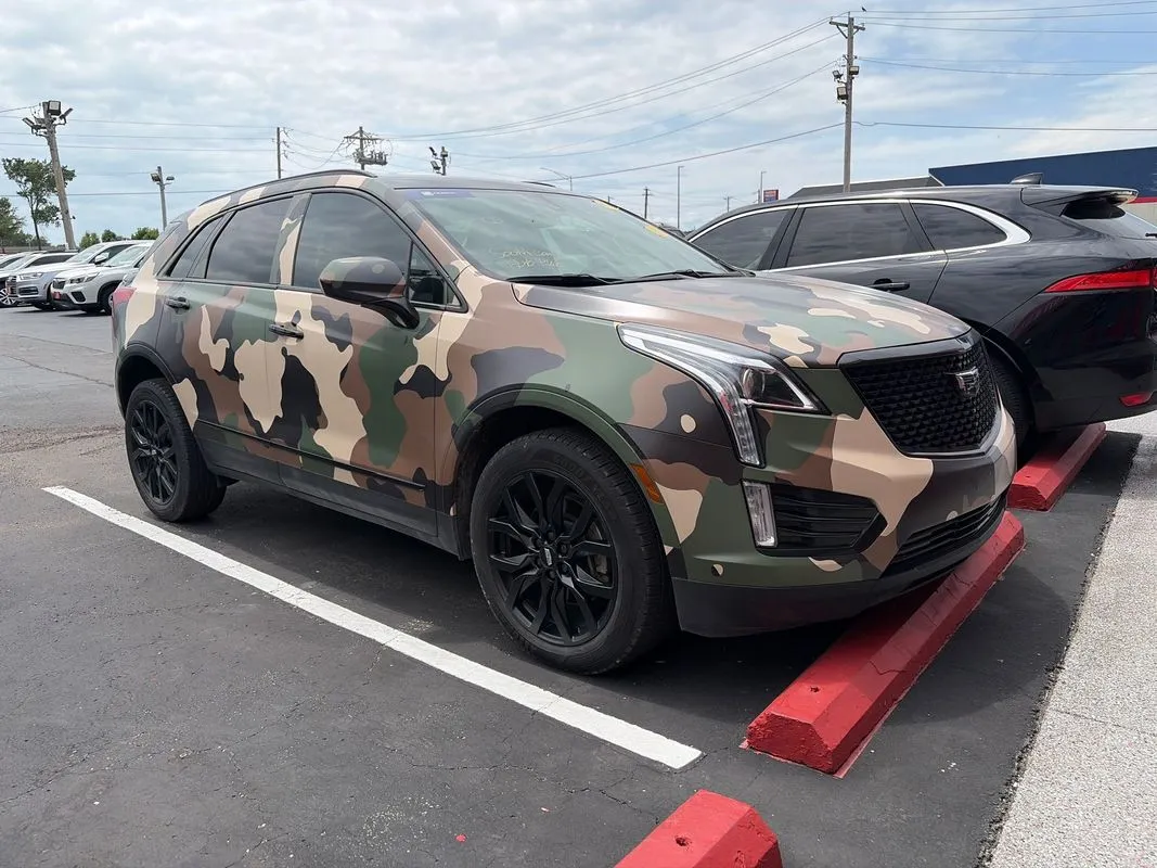 Black 2018 Cadillac XT5 Standard for sale in St. Louis, MO