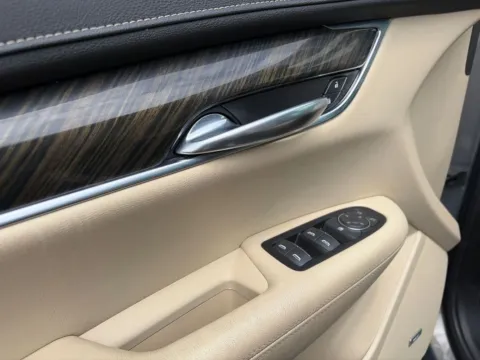 More photos of 2018 Cadillac XT5 Standard at South County Auto Plaza, MO