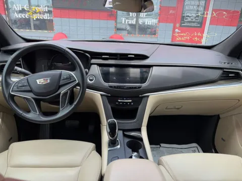 Another view of 2018 Cadillac XT5 Standard for sale in St. Louis, MO at South County Auto Plaza