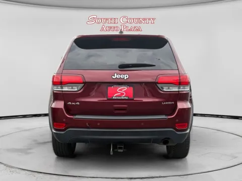 More photos of 2020 Jeep Grand Cherokee Laredo 4x4 at South County Auto Plaza, MO