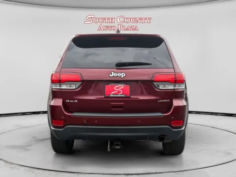 More photos of 2020 Jeep Grand Cherokee Laredo 4x4 at South County Auto Plaza, MO