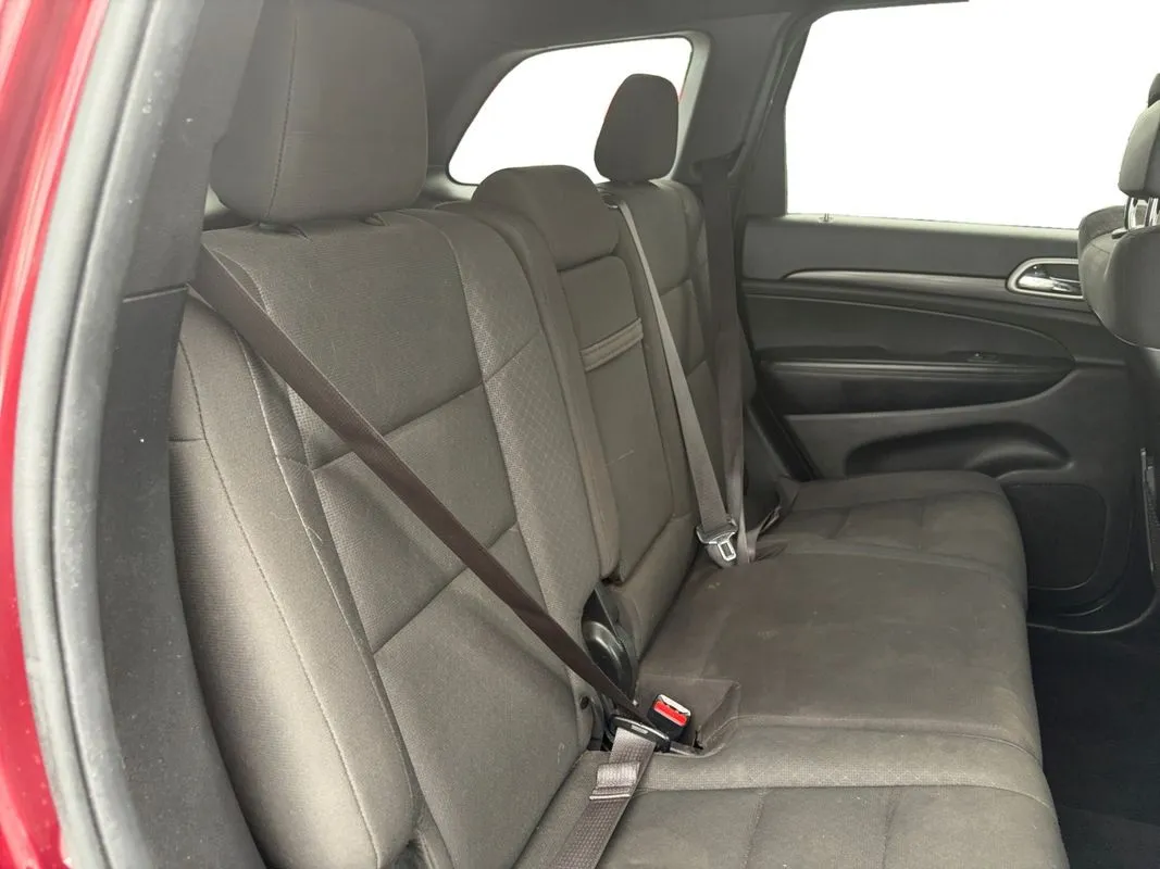 Jeep Grand Cherokee photo 17