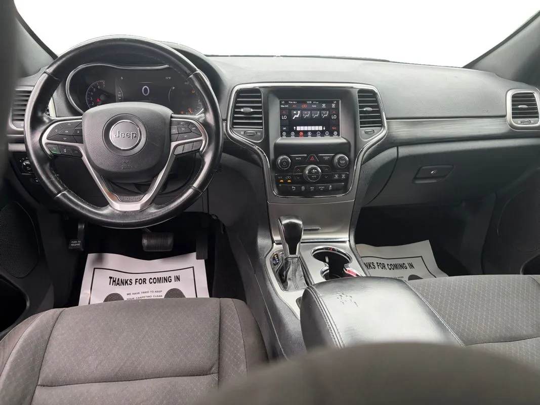 Jeep Grand Cherokee photo 14