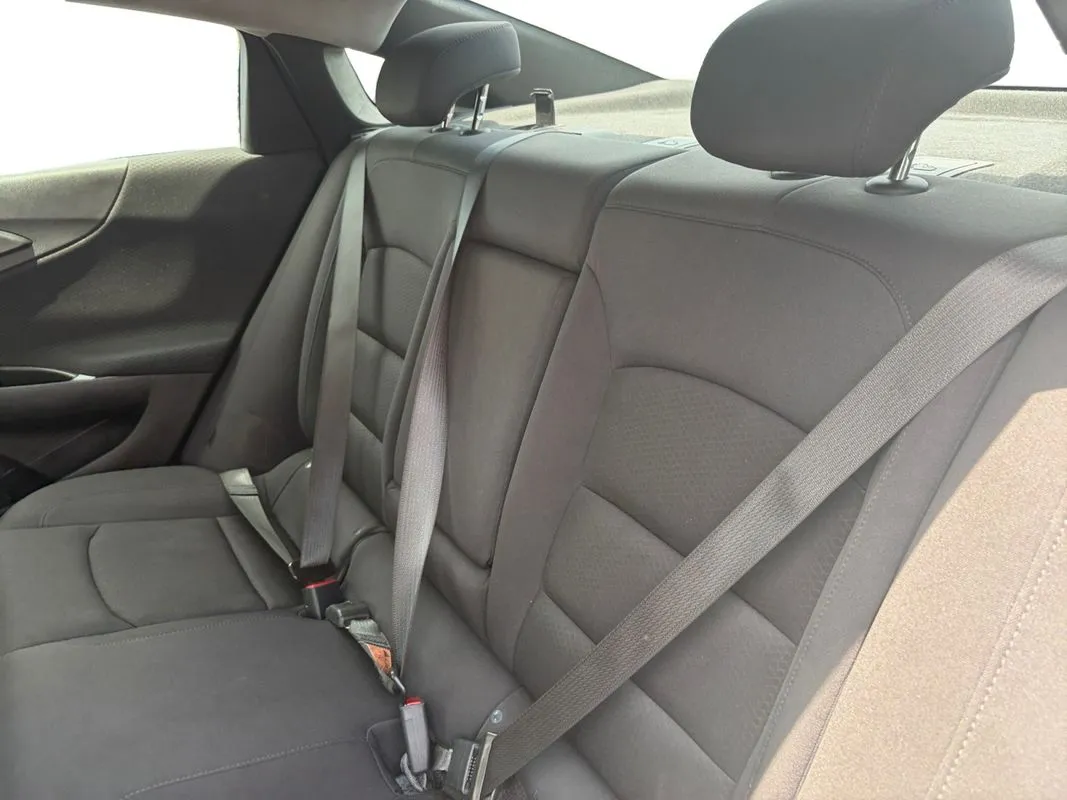Chevrolet Malibu photo 13