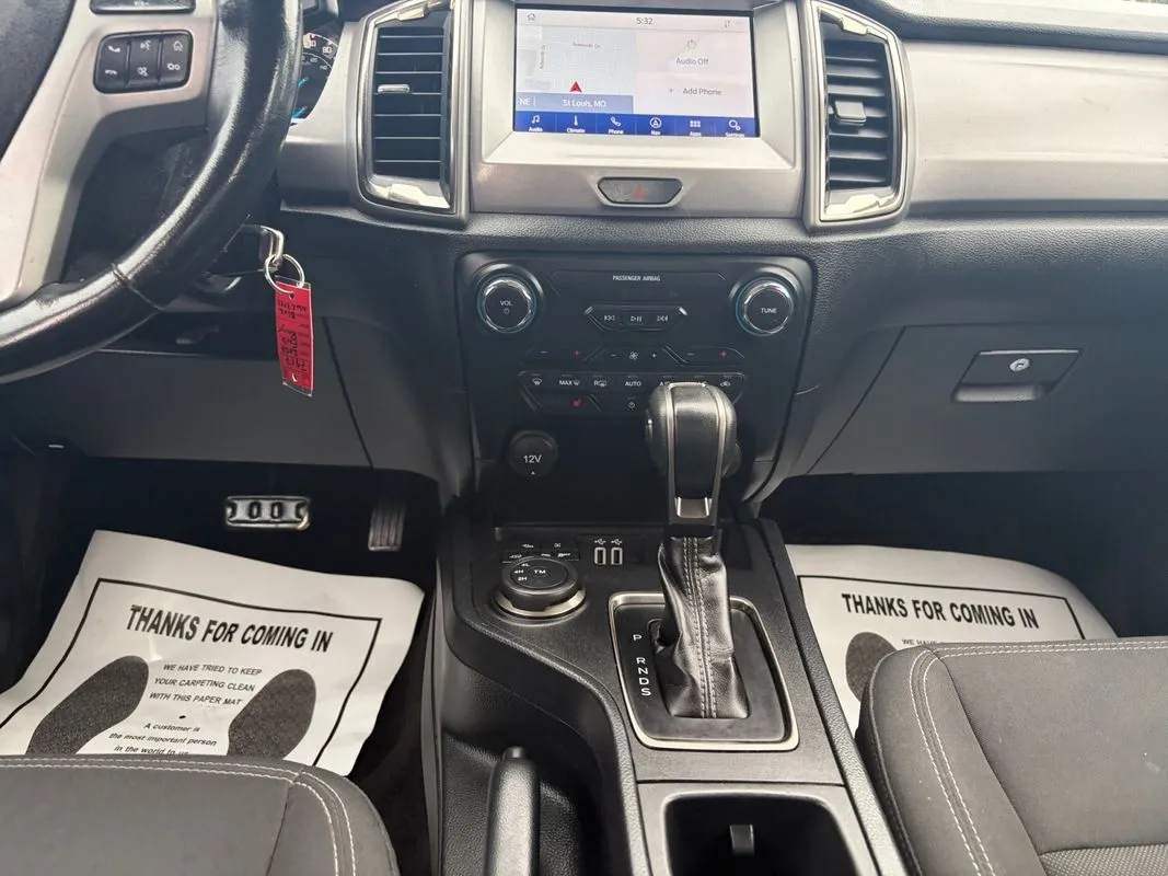 Ford Ranger photo 12