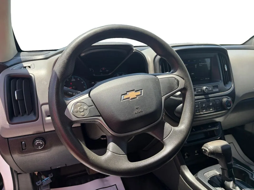 Chevrolet Colorado photo 11