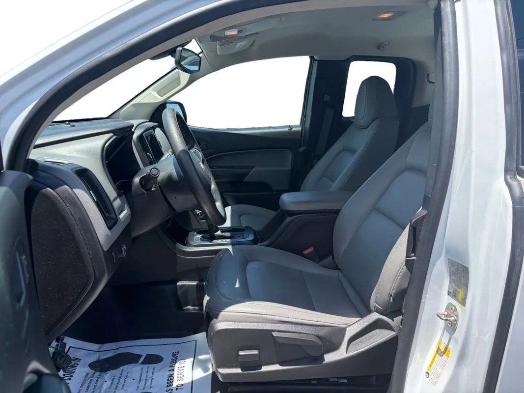 Chevrolet Colorado photo 10