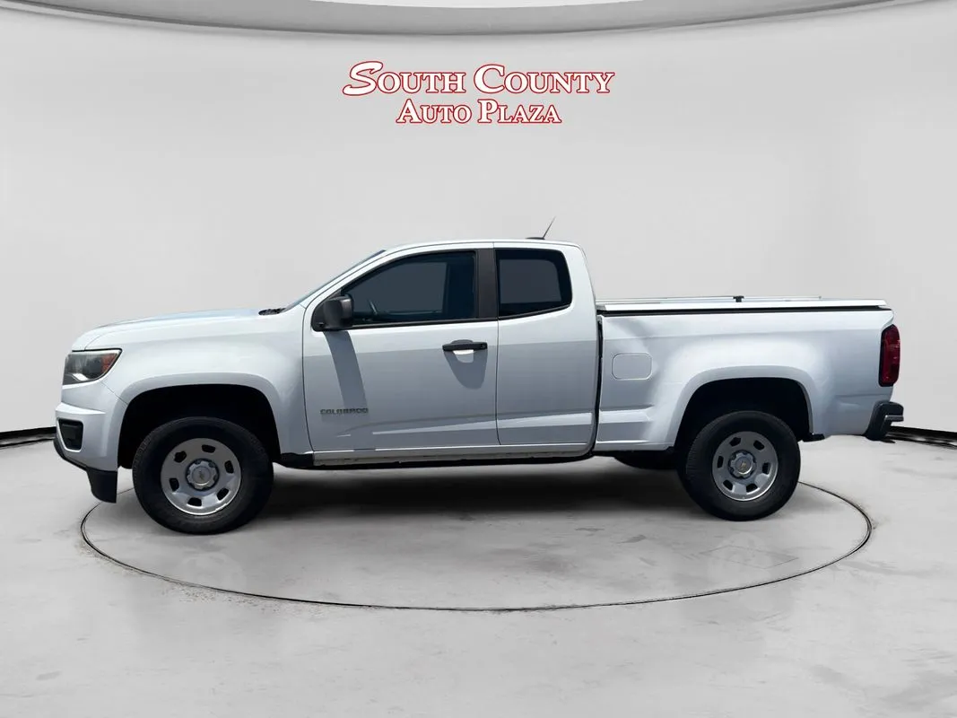 Chevrolet Colorado photo 2