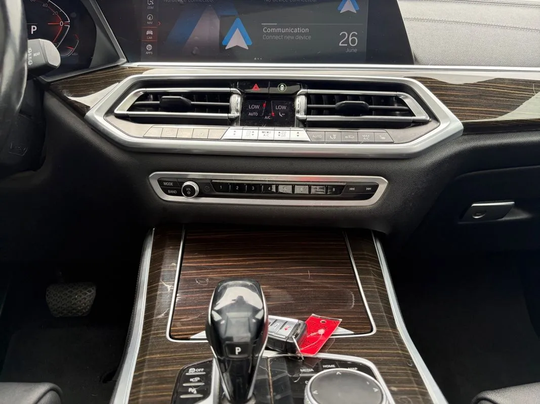 BMW X5 photo 12
