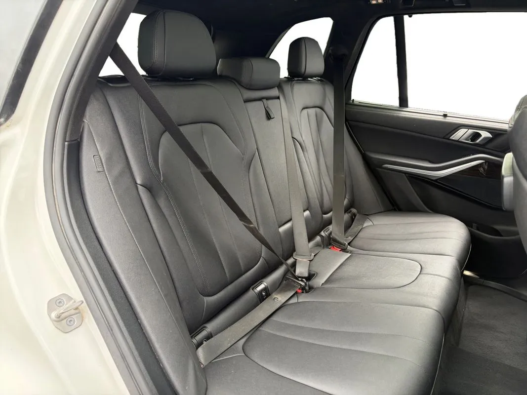 BMW X5 photo 18
