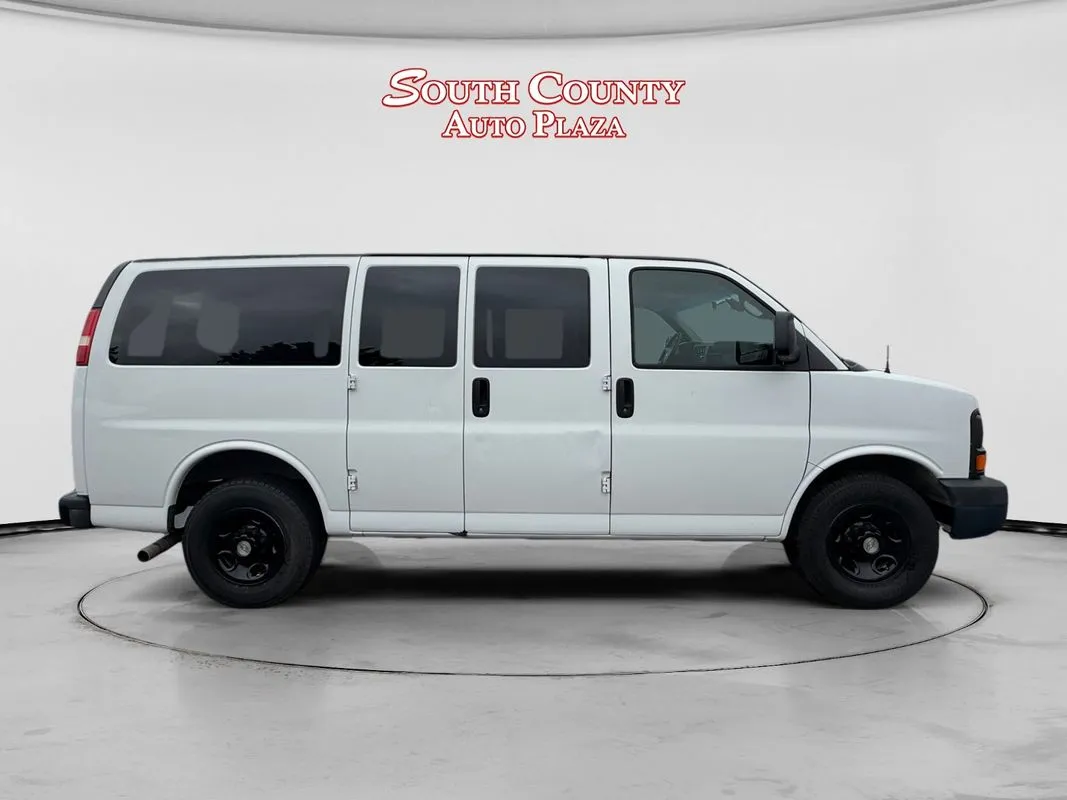 Chevrolet Express photo 6
