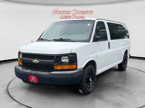 White 2013 Chevrolet Express 2500 LS for sale in St. Louis, MO
