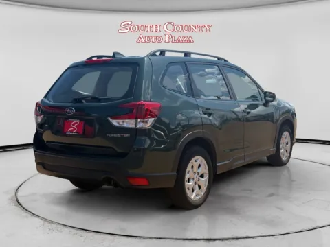More photos of 2022 Subaru Forester at South County Auto Plaza, MO