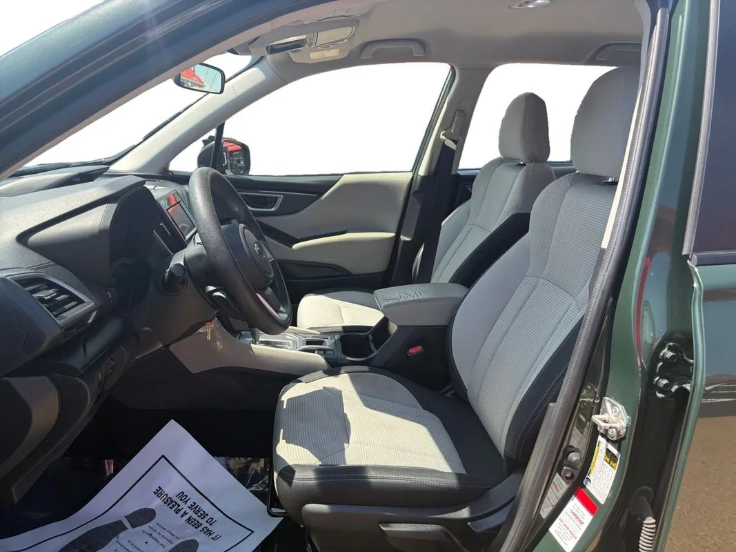 Subaru Forester photo 10