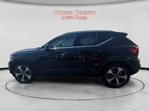 Photos of 2024 Volvo XC40 B5 Plus Bright Theme for sale in St. Louis, MO at South County Auto Plaza