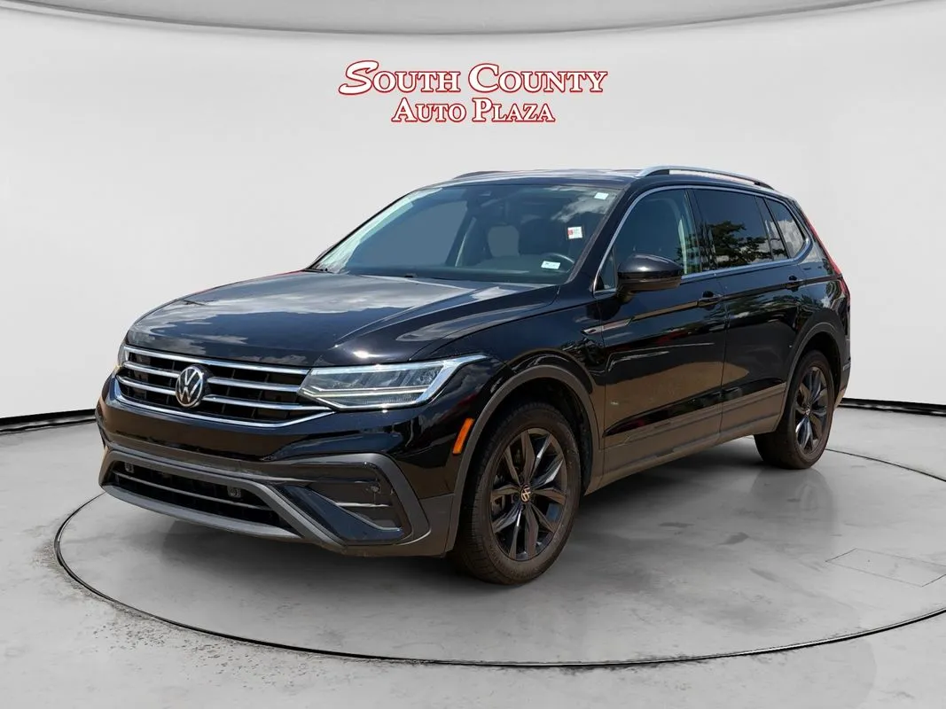 Black 2023 Volkswagen Tiguan 2.0T SE for sale in St. Louis, MO