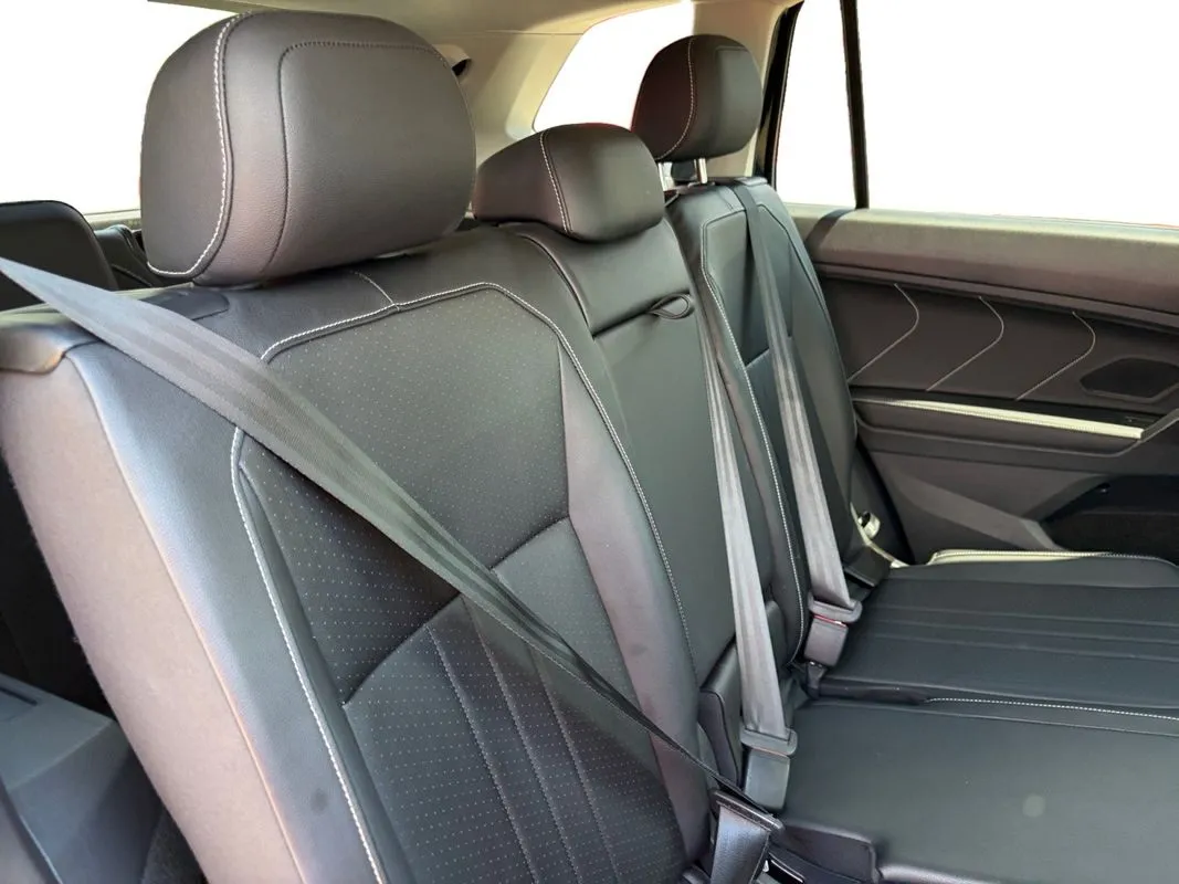 Volkswagen Tiguan photo 18