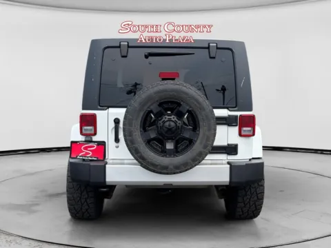 More photos of 2017 Jeep Wrangler Unlimited Sahara at South County Auto Plaza, MO