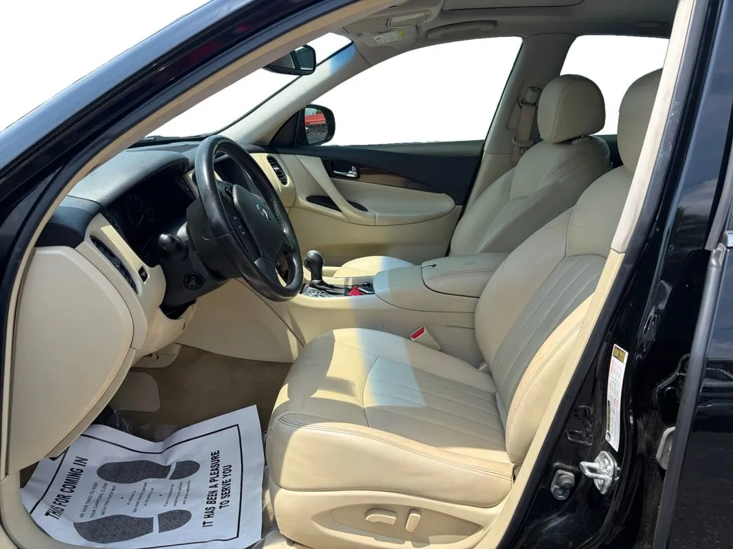 Infiniti QX50 photo 10