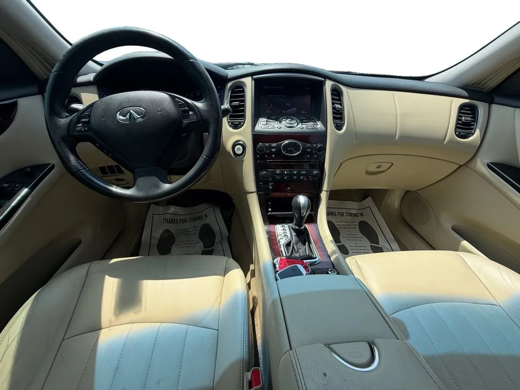 Infiniti QX50 photo 14