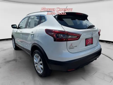 Another view of 2021 Nissan Rogue Sport SV FWD Xtronic CVT for sale in St. Louis, MO at South County Auto Plaza