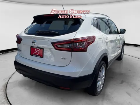 More photos of 2021 Nissan Rogue Sport SV FWD Xtronic CVT at South County Auto Plaza, MO