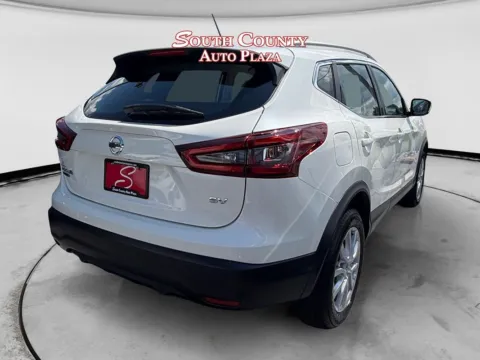 More photos of 2021 Nissan Rogue Sport SV FWD Xtronic CVT at South County Auto Plaza, MO