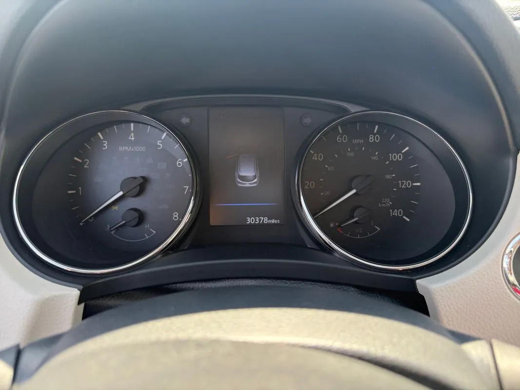 Nissan Rogue Sport photo 15