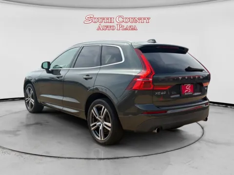 Another view of 2018 Volvo XC60 T6 Momentum for sale in St. Louis, MO at South County Auto Plaza